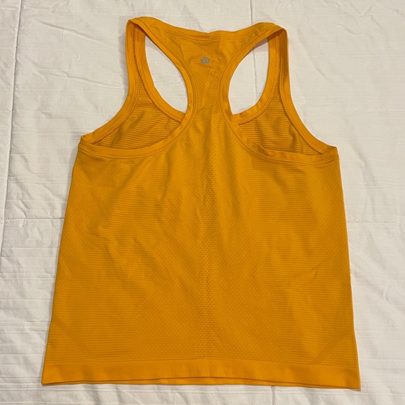 Lululemon Swiftly Tech Racerback Tank Top 2.0 - Picture 2 of 6